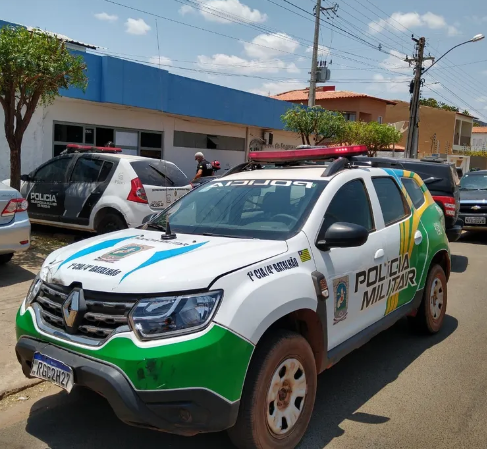  Família é sequestrada por engano por homens armados e com rádios comunicadores no Sul do Piauí