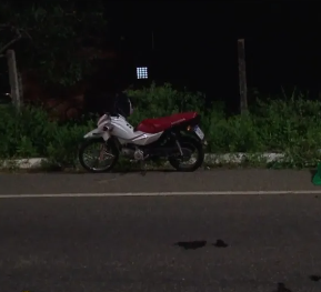  Mulher morre após perder controle de moto e cair na Avenida Maranhão, na Zona Sul de Teresina
