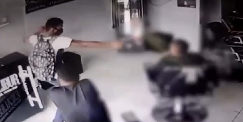  Vídeo mostra momento que jovem é morto em barbearia de Teresina