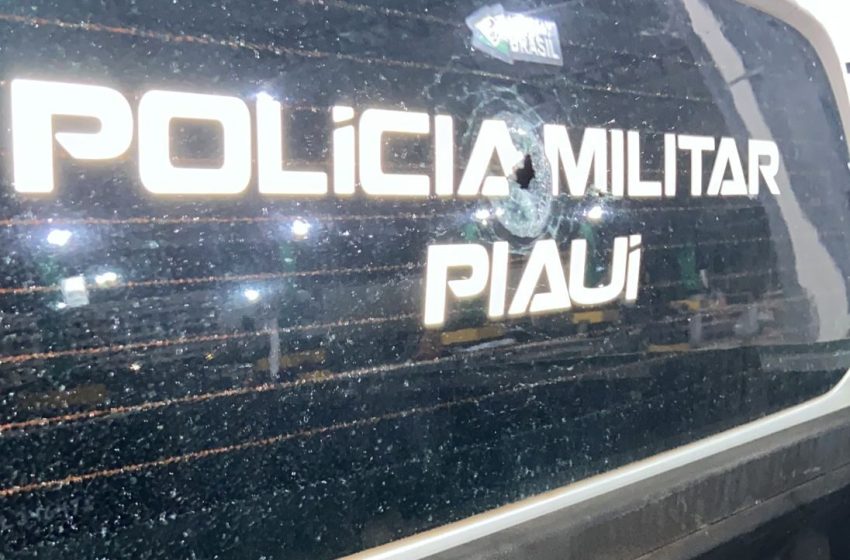  Viatura da Polícia Militar é alvejada em São João da Fronteira no Piauí