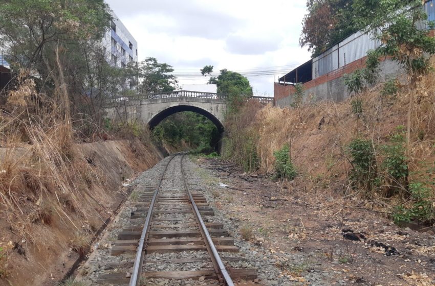  Homem é morto a tiros nos trilhos do trem em Teresina