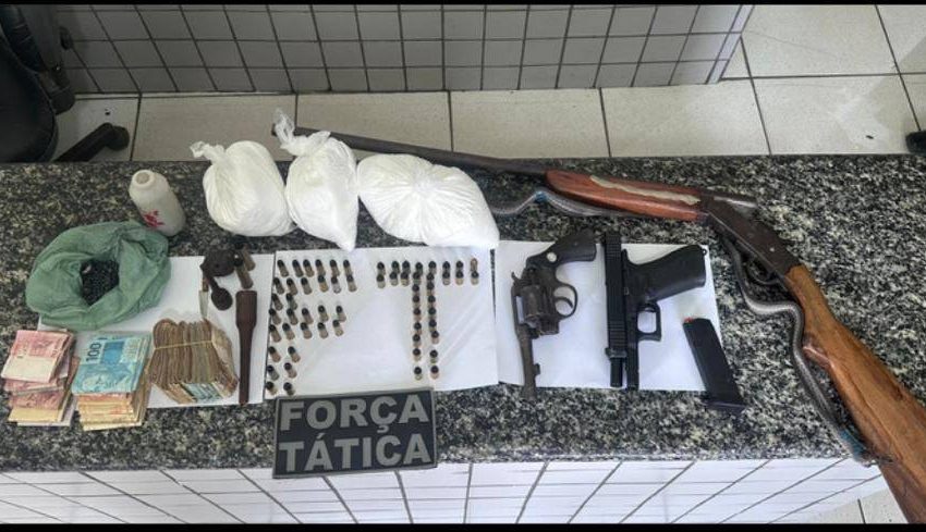  Homem é preso com mais de mil quilos de cocaína na zona Rural de Pimenteiras