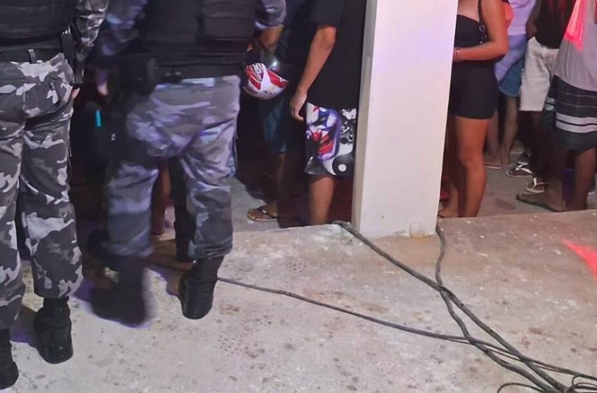  Falso policial mandou vítimas ficarem paradas antes de tiroteio em bar de reggae