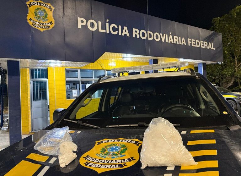  Motorista é preso em flagrante transportando um quilo de cocaína em Teresina