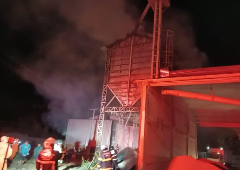 Fábrica sofre incêndio no Distrito Industrial em Teresina