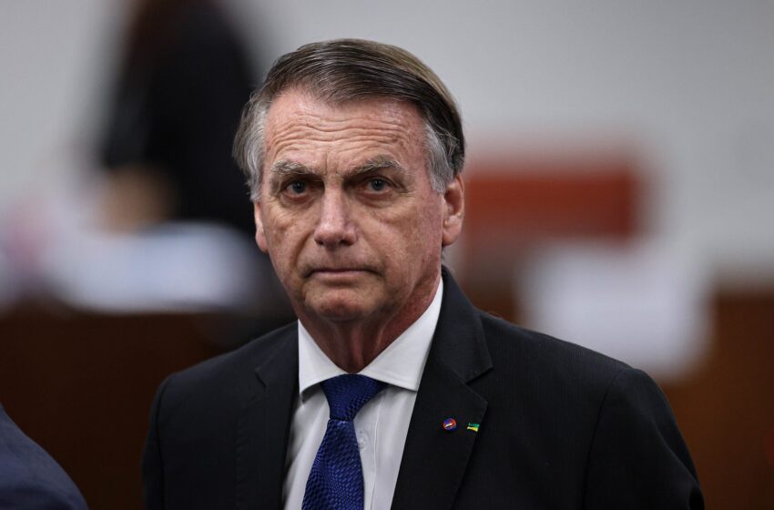 Ex-presidente Jair Bolsonaro e mais 7 réus são condenados por golpe de estado