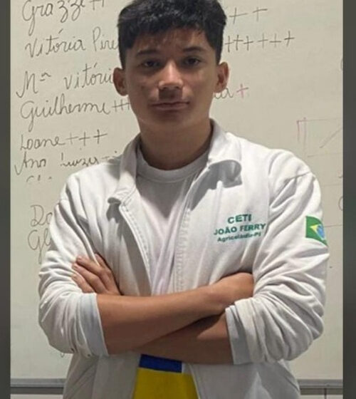  Estudante sofre convulsão e morre afogado na praia de Atalaia durante excursão escolar